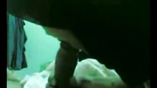 یک زن با یک غلتک-شنی تابستان فیلم سکسی کس سیاه (ساندرا Larosa)